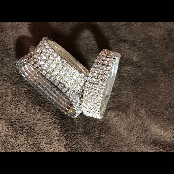3 BEAUTIFUL BRACELETS NWOT - Picture 4 of 4